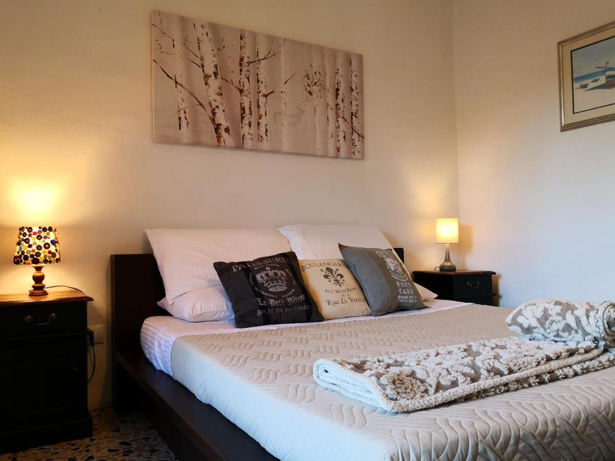 Bed and Breakfast Zia Chiarina San Nicolo Gerrei Экстерьер фото