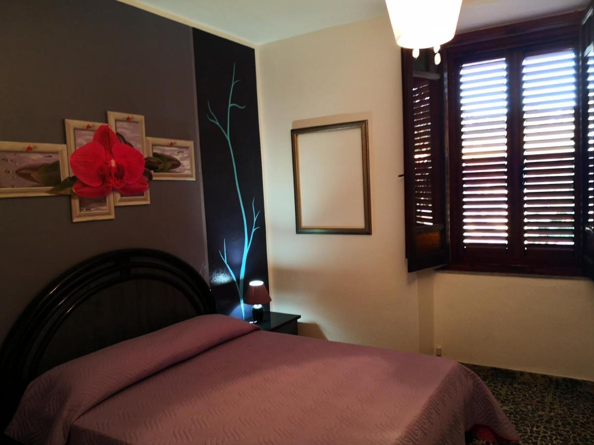 Bed and Breakfast Zia Chiarina San Nicolo Gerrei Экстерьер фото