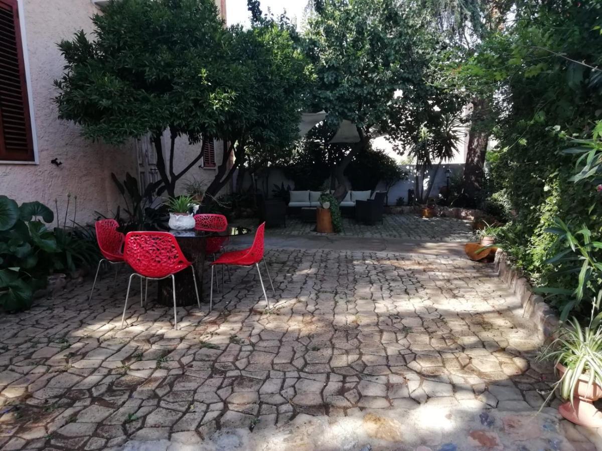 Bed and Breakfast Zia Chiarina San Nicolo Gerrei Экстерьер фото