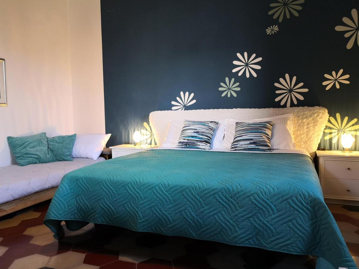 Bed and Breakfast Zia Chiarina San Nicolo Gerrei Экстерьер фото