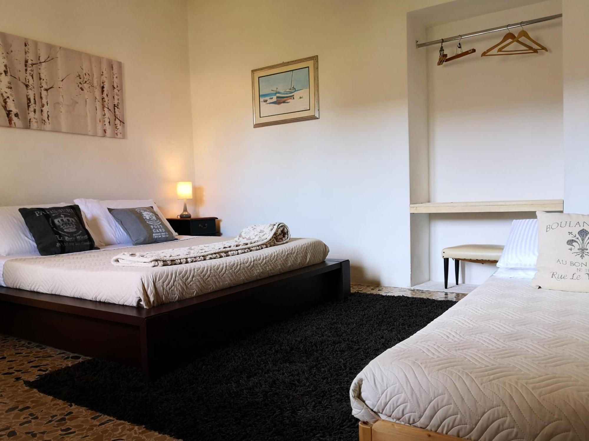 Bed and Breakfast Zia Chiarina San Nicolo Gerrei Номер фото